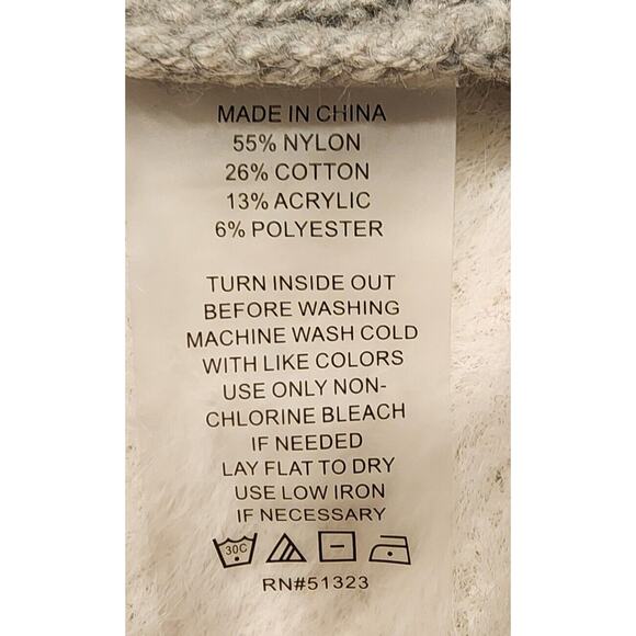 Vince Camuto Womens White Gray Asymmetric Sweater Blouse Long Sleeve size Large - Picture 10 of 10